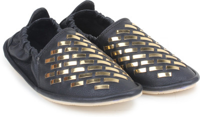 

Shoetopia Casuals For Women(Black)