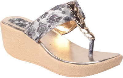 

MSC Women Black Wedges
