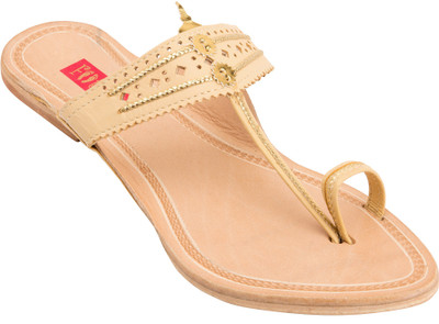 

Footrendz Women Beige Flats