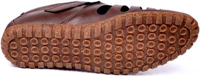 Peponi Men Beige Sandals