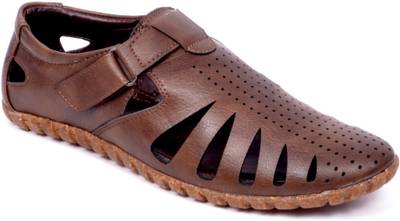 Peponi Men Beige Sandals