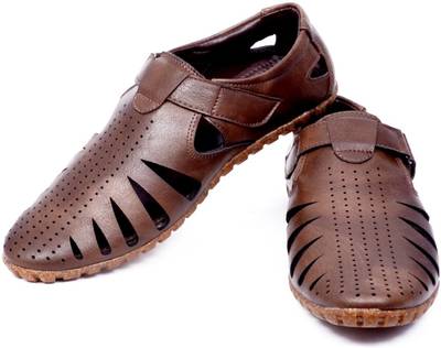 Peponi Men Beige Sandals