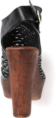 Dressberry Women Black Heels