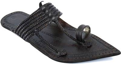 eKolhapuri Men Yellow Sandals