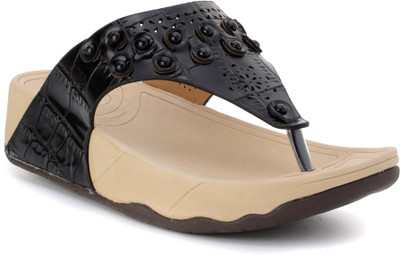 

Bruno Manetti Women Black Flats