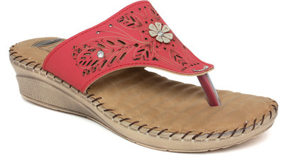 

Vendoz Women Red Flats