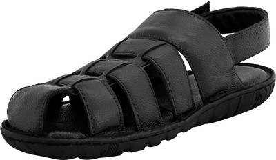 

Shooz Men Black Sandals