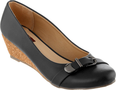 

Shuz Touch Women BLACK Wedges