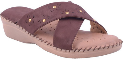 

Adorn Women Brown Wedges