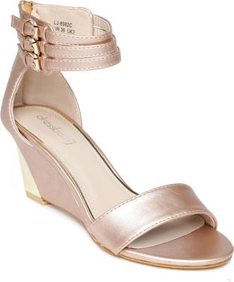 Dressberry Women Gold Heels
