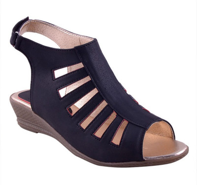

Adorn Women Black Wedges