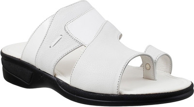 

Mochi Men 16,White Flats