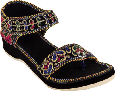 

Royal Collection Women Multicolor Wedges