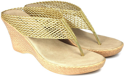 

Inc.5 Women Gold Wedges