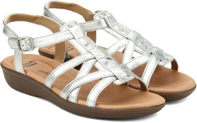 

Clarks Women Silver Leather Flats