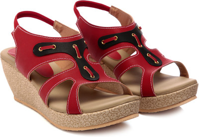 

Nell Women Red Wedges