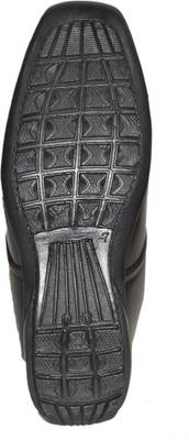 Strive Men Black Sandals