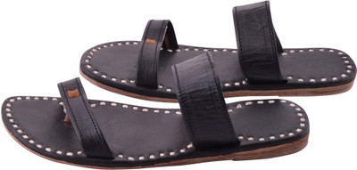 

Bonjour Women Black Flats