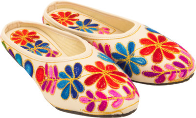 

Footrendz Women Beige::Red::Blue::Purple::Yellow Flats