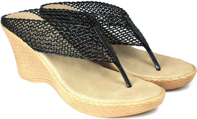 

Inc.5 Women Black Wedges