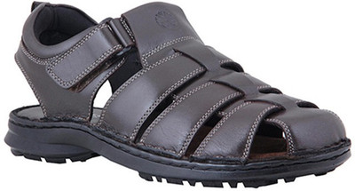 

Ventoland Men Brown Sandals