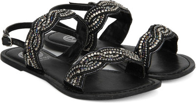 

Pavers England Women BLACK Flats