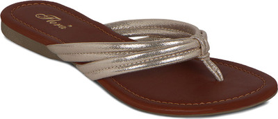 

Flora Women 31, Gold Flats