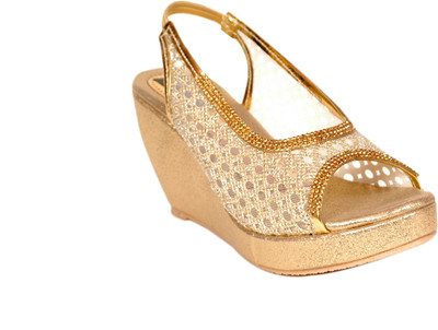

Bora Bora Women Gold Wedges
