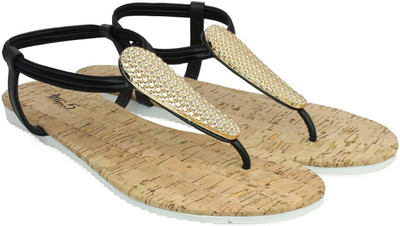 

Inc.5 Women BLACK Flats