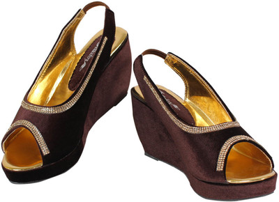 

Bellafoz Women Brown Wedges