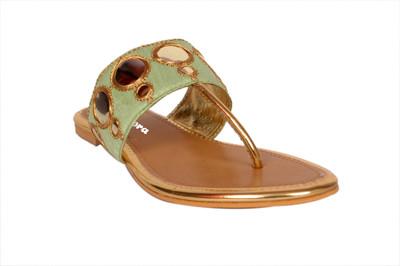 

Bora Bora Women Green Flats