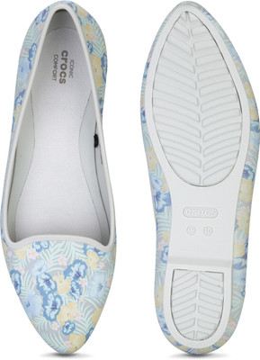 

Crocs Women Grey Flats