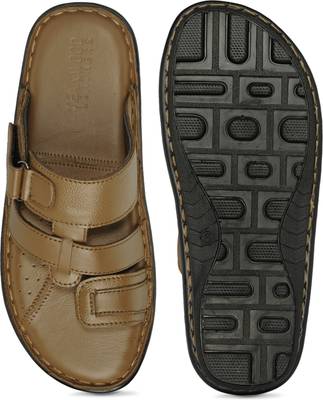 Teakwood Men Black Sandals
