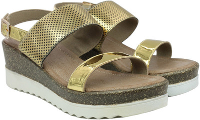 

Inc.5 Women GOLD Wedges