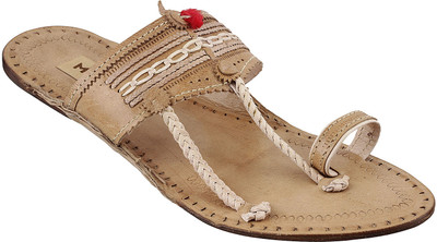 

Mochi Men 20, Beige Casual