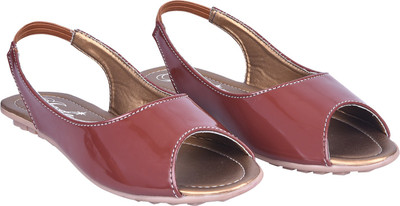 

Jade Women Brown Flats