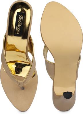 Shoetopia Women Cream Heels
