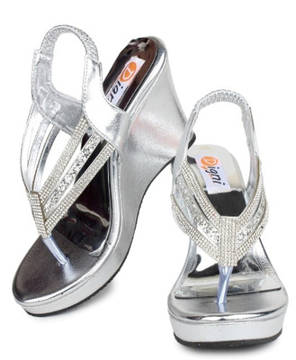 

Digni Women Silver Wedges