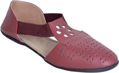 

Footrendz Women Maroon Bellies