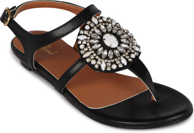 

Flora Women 01, Black Flats