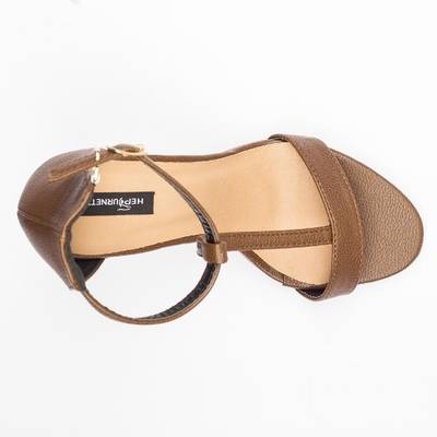 Hepburnette Women Silver Heels