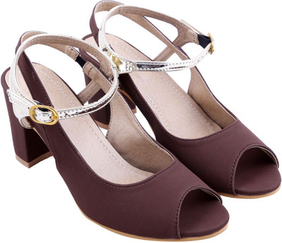 

Adorn Women Brown Heels