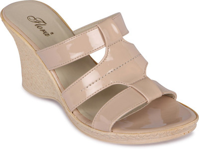 

Flora Women 03, Cream Wedges