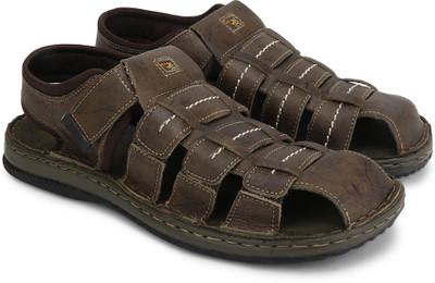 

Woodland Men Olivegreen Sports Sandals