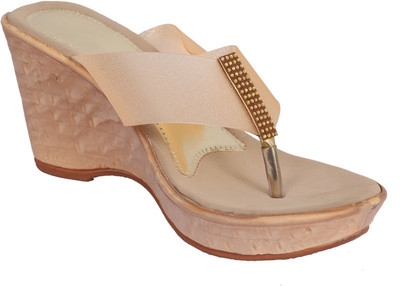 

Port Women Gold Wedges