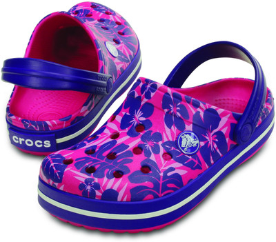 

Crocs Boys & Girls Sports Sandals, Candy pink