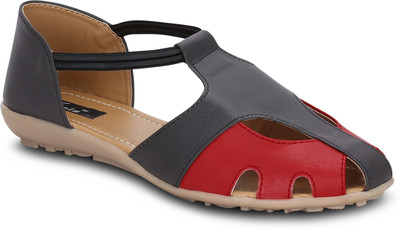

Kielz Women Black Flats