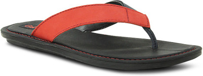 

Get Glamr Men Blue Casual