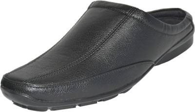 Strive Men Black Sandals