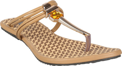 

Azores Women Brown Flats